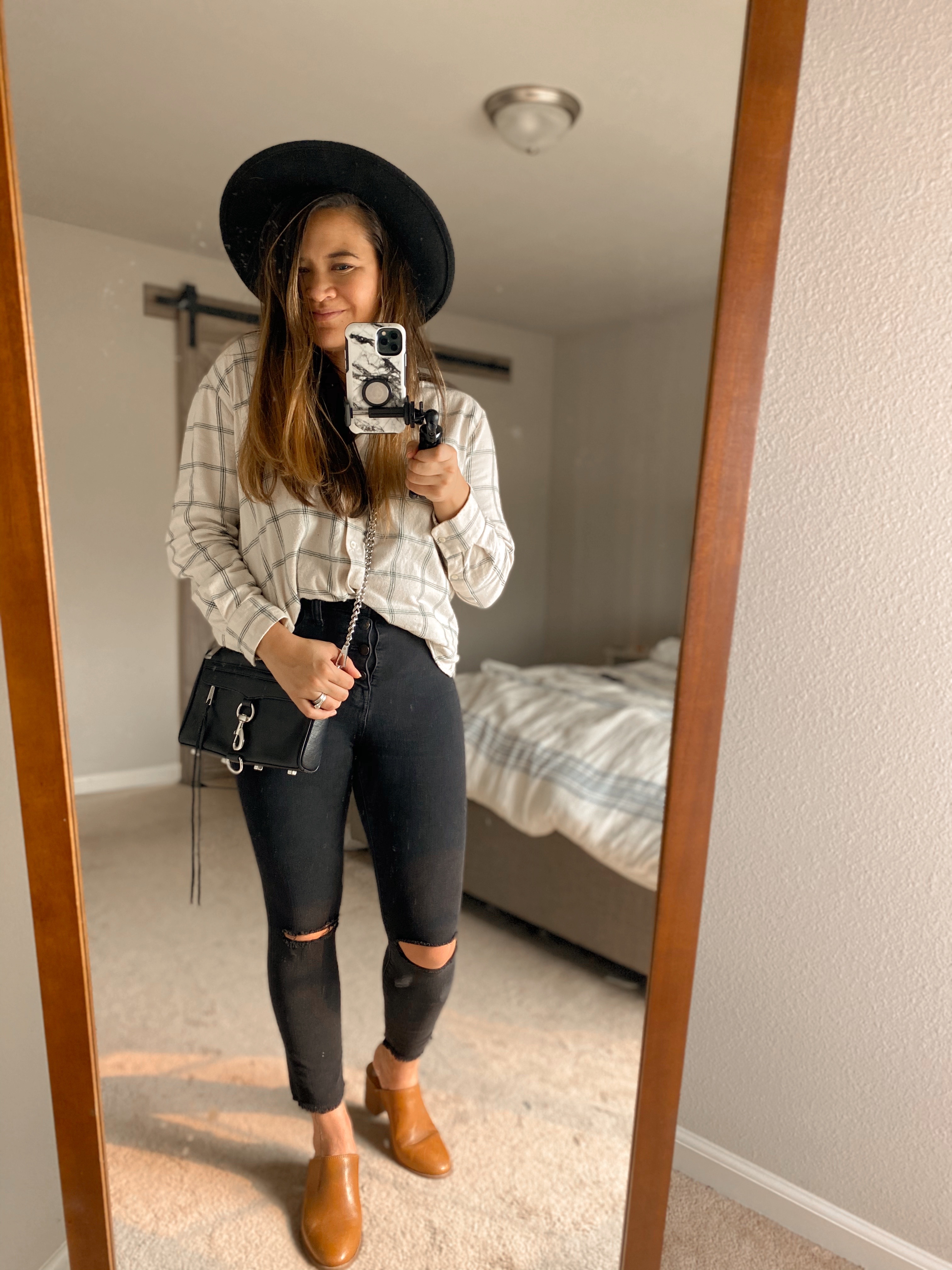 Three Ways to Style a Flannel Shirt - Nicole Leilani Blog